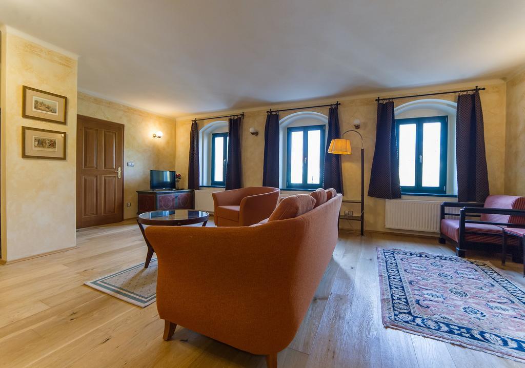 U Zvonu Apartments Český Krumlov Esterno foto