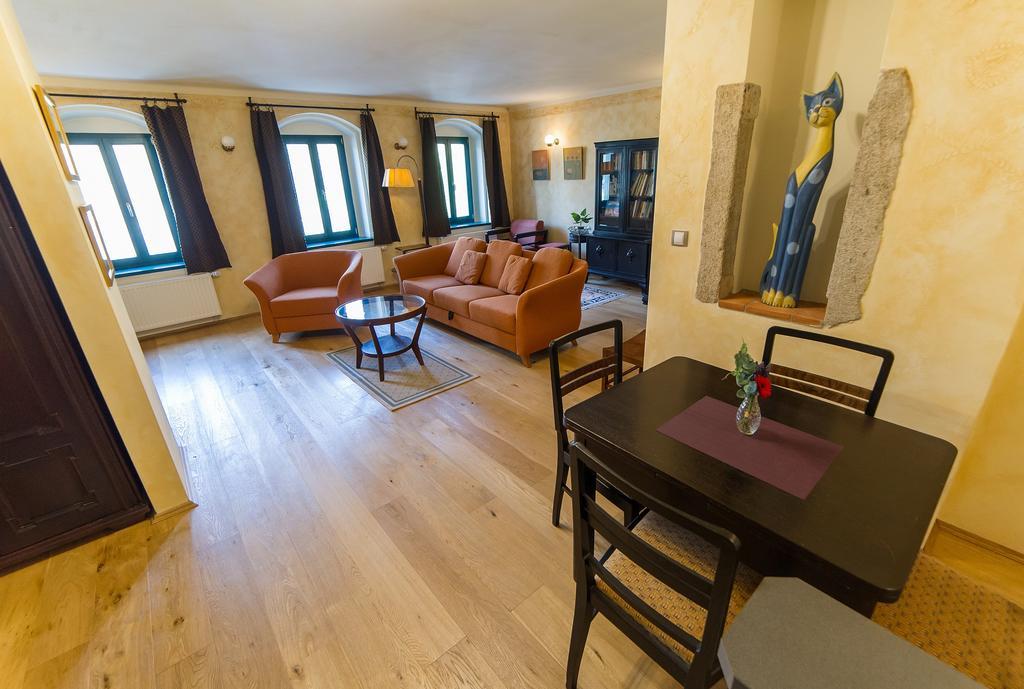 U Zvonu Apartments Český Krumlov Esterno foto