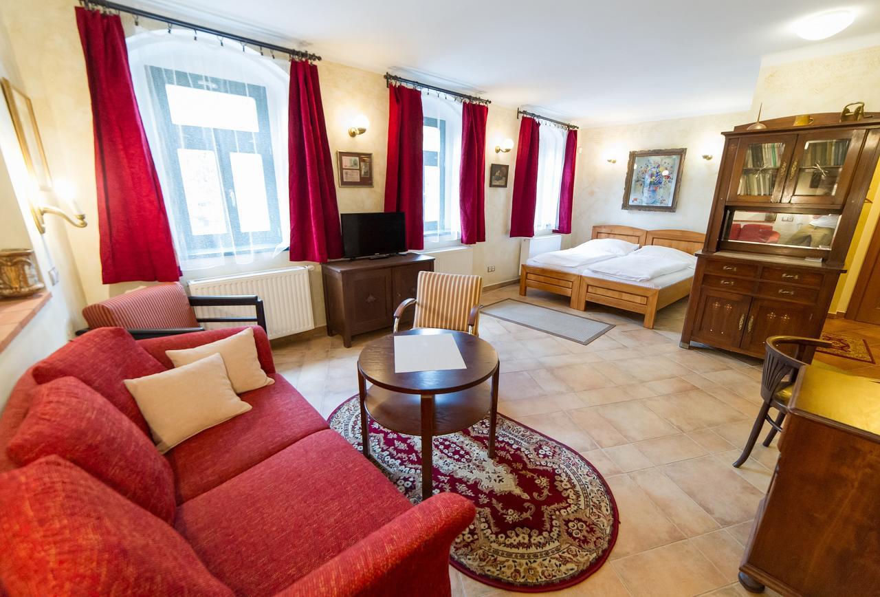 U Zvonu Apartments Český Krumlov Esterno foto