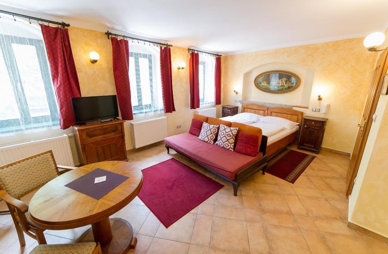 U Zvonu Apartments Český Krumlov Esterno foto