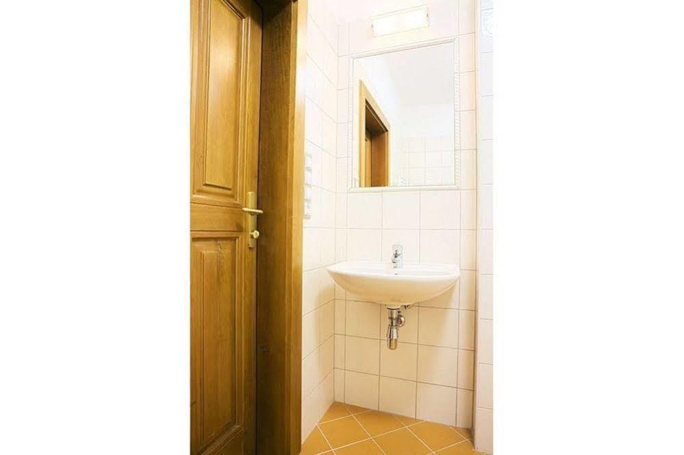 U Zvonu Apartments Český Krumlov Esterno foto